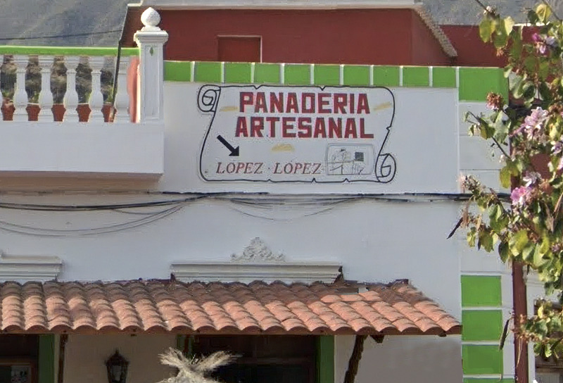 Panadería Hermanos López López